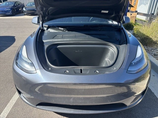 2022 Tesla Model Y Performance - Image 14 of 21
