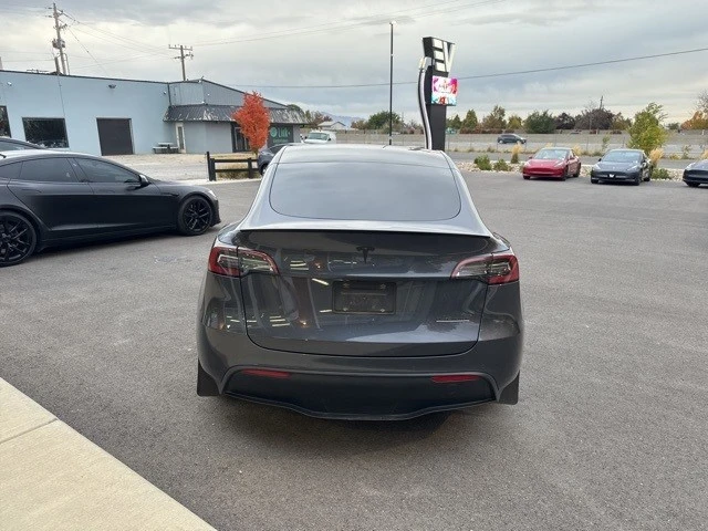 2022 Tesla Model Y Performance - Image 7 of 21