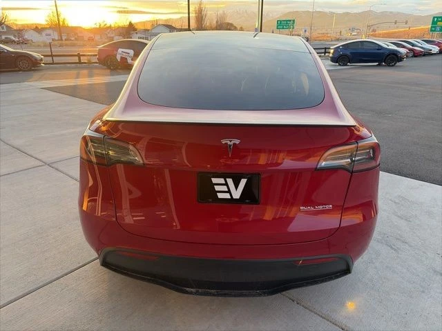 2022 Tesla Model Y Performance - Image 7 of 21