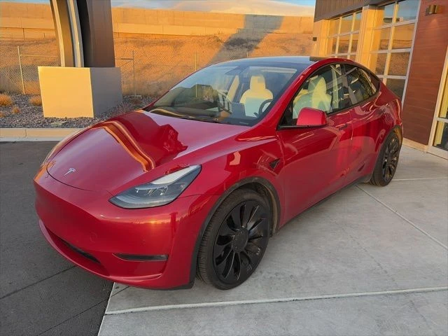 2022 Tesla Model Y Performance - Image 4 of 21