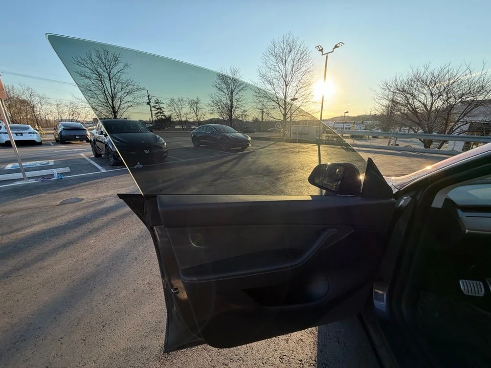 2022 Tesla Model Y Performance - Image 7 of 16
