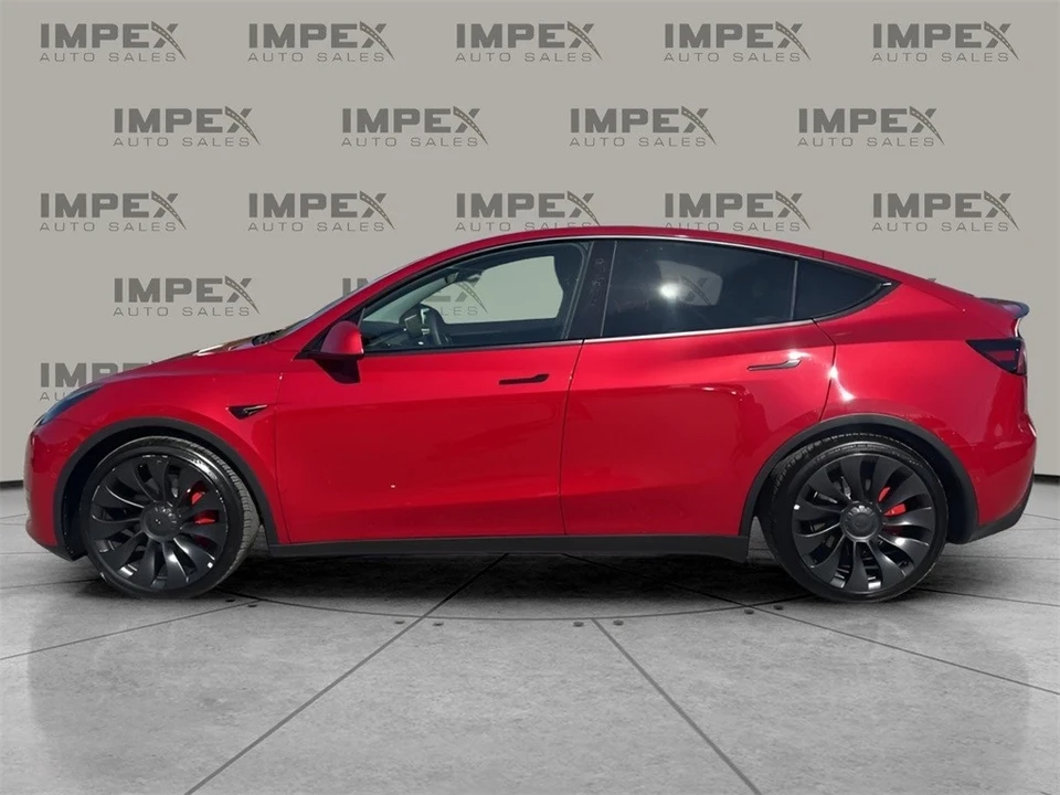 2022 Tesla Model Y Performance - Image 2 of 12