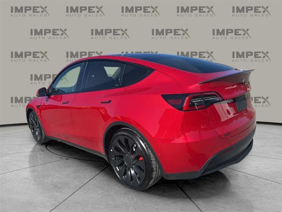 2022 Tesla Model Y Performance - Image 3 of 12