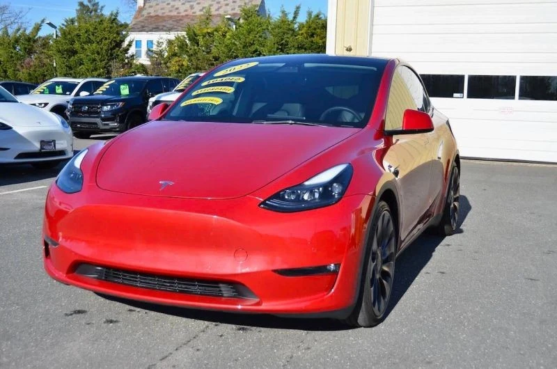 2022 Tesla Model Y Performance - Image 4 of 12