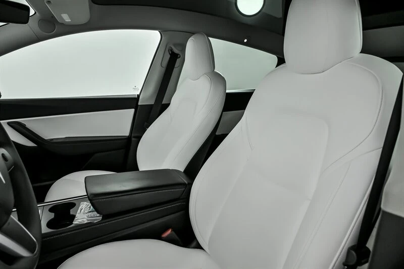 2022 Tesla Model Y Performance - Image 18 of 21