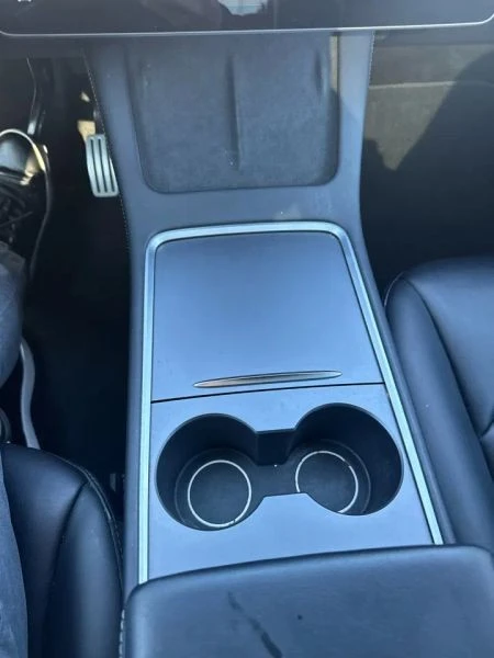 2022 Tesla Model Y Performance - Image 12 of 12