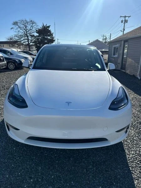 2022 Tesla Model Y Performance - Image 8 of 12