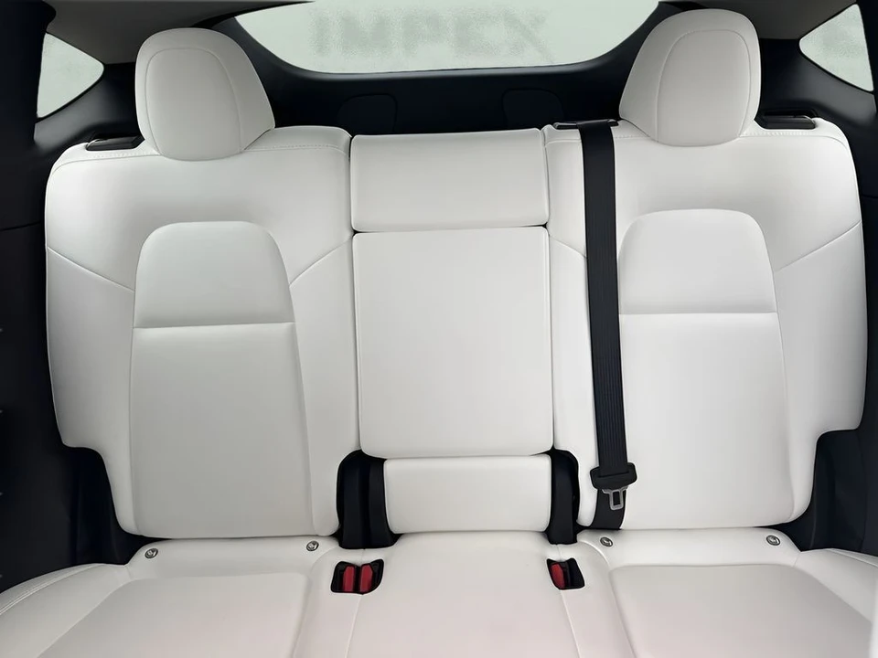 2022 Tesla Model Y Performance - Image 12 of 12