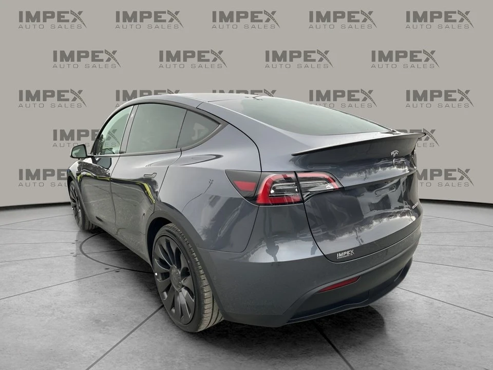 2022 Tesla Model Y Performance - Image 3 of 12