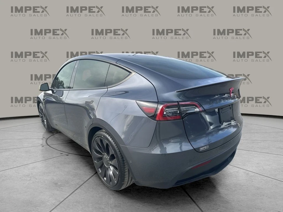 2022 Tesla Model Y Performance - Image 3 of 12