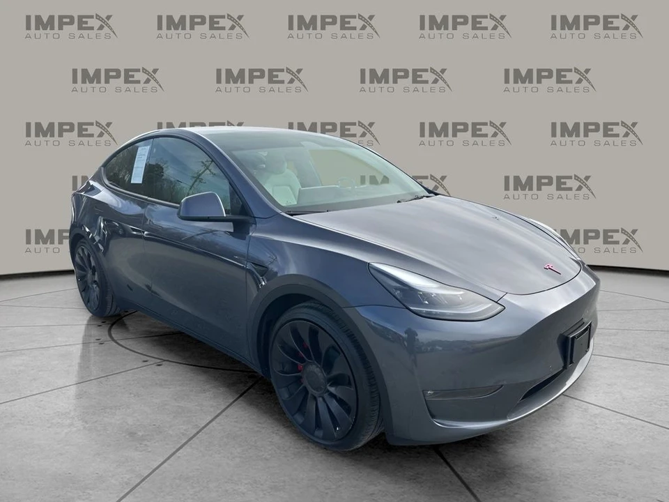 2022 Tesla Model Y Performance - Image 7 of 21