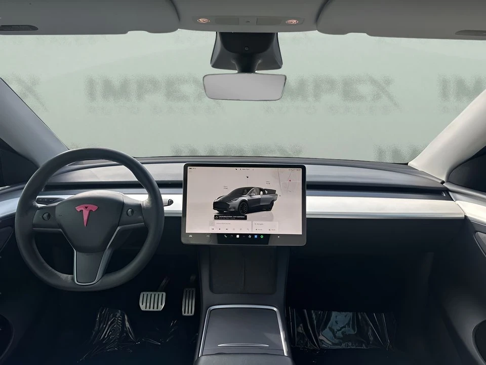 2022 Tesla Model Y Performance - Image 13 of 21