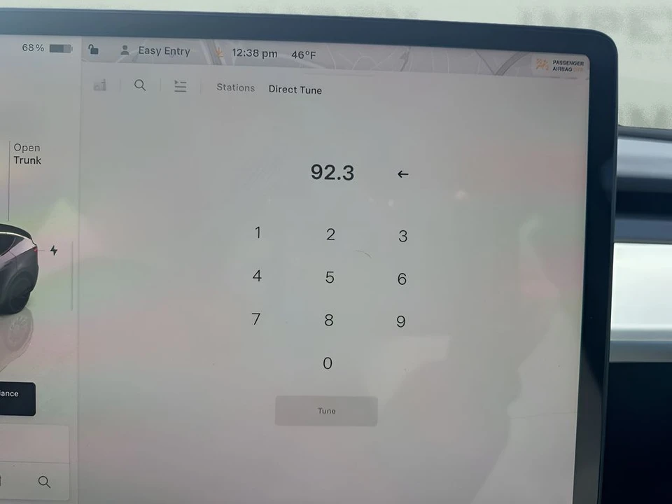 2022 Tesla Model Y Performance - Image 18 of 21