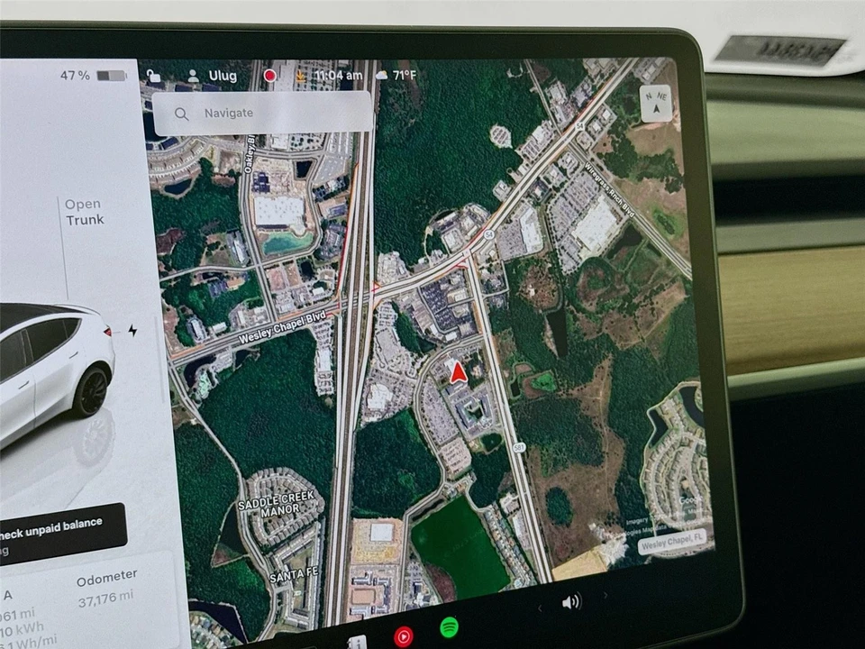 2022 Tesla Model Y Performance - Image 13 of 21