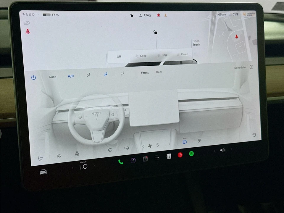 2022 Tesla Model Y Performance - Image 16 of 21