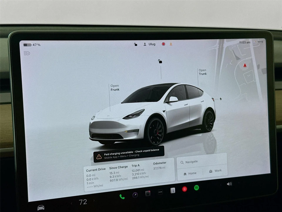 2022 Tesla Model Y Performance - Image 15 of 21