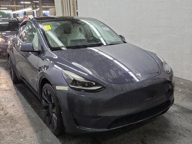 2022 Tesla Model Y Performance - Image 2 of 10