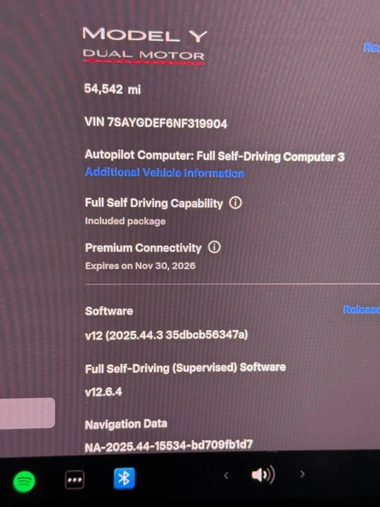 2022 Tesla Model Y Performance - Image 21 of 21