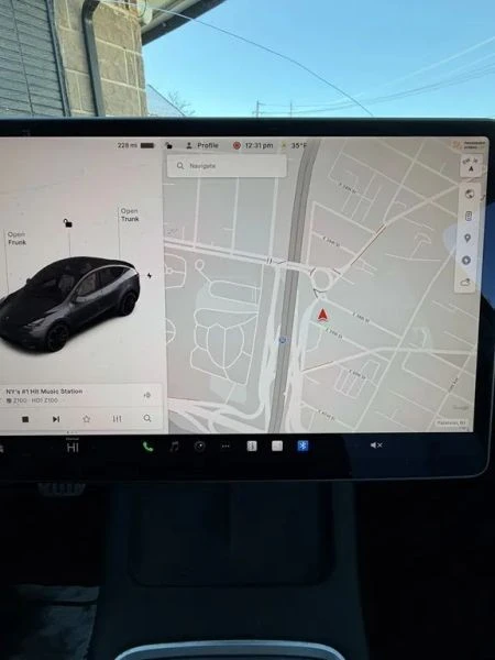 2022 Tesla Model Y Performance - Image 12 of 12