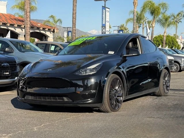 2022 Tesla Model Y Performance - Image 4 of 12