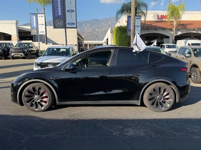 2022 Tesla Model Y Performance - Image 5 of 12