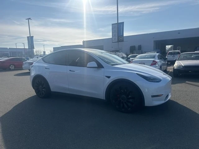 2022 Tesla Model Y Performance - Image 2 of 5
