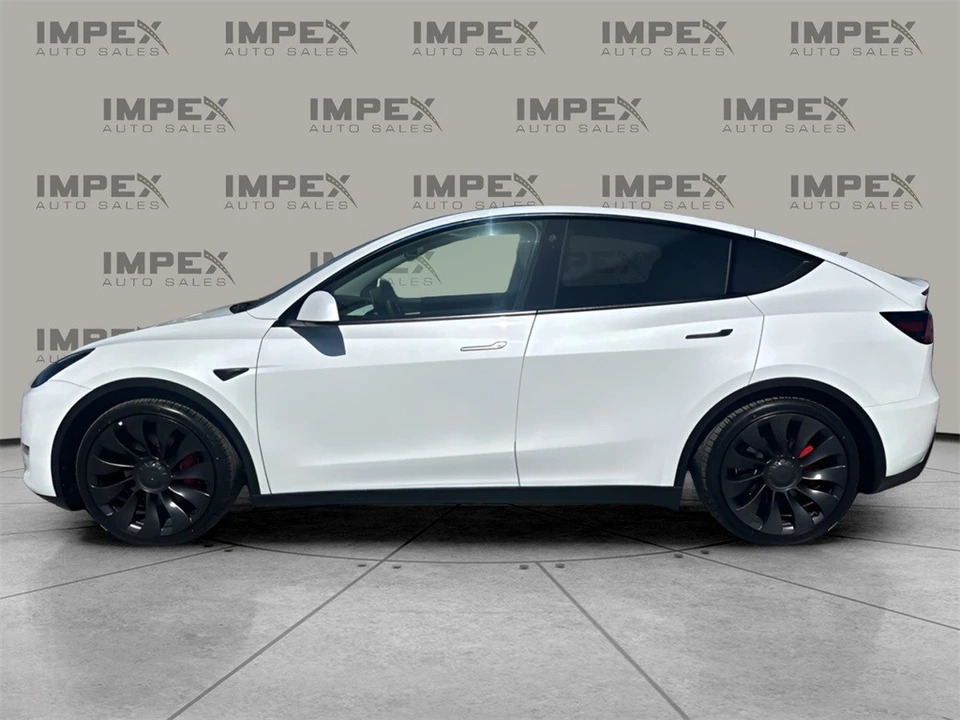 2022 Tesla Model Y Performance - Image 2 of 12