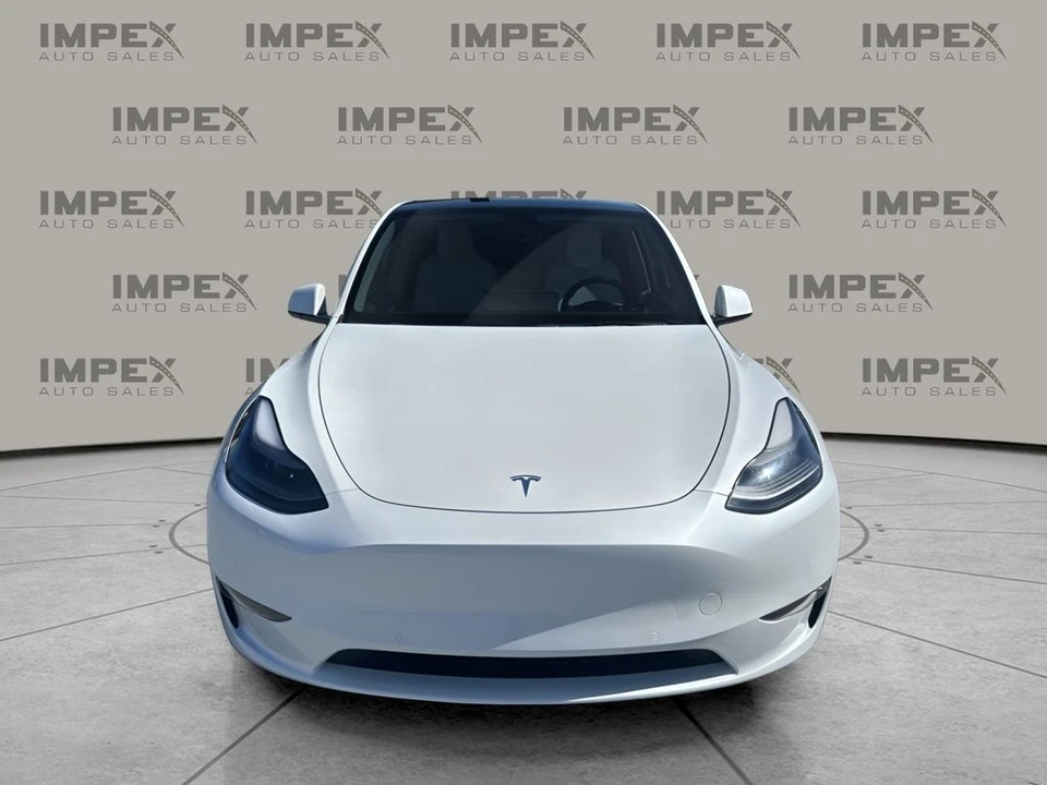 2022 Tesla Model Y Performance - Image 8 of 12
