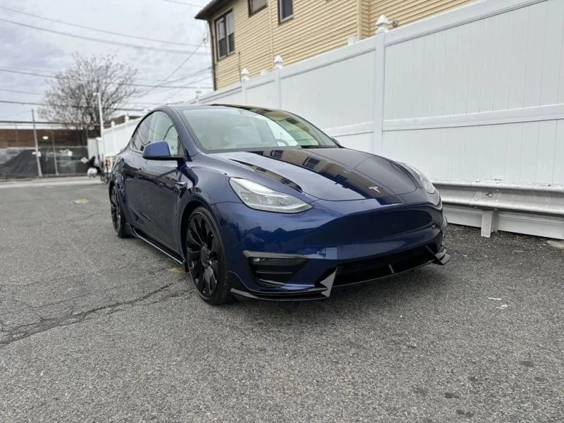 2022 Tesla Model Y Performance - Image 3 of 12