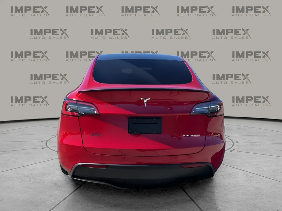 2022 Tesla Model Y Performance - Image 4 of 21