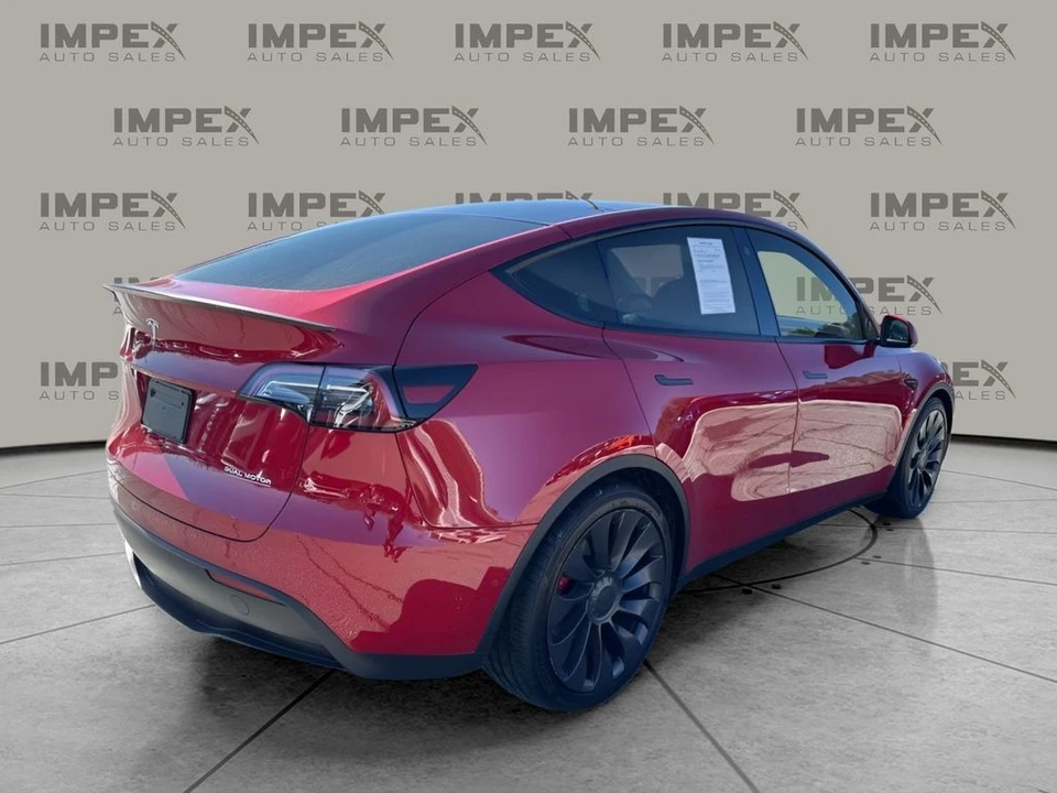 2022 Tesla Model Y Performance - Image 5 of 21