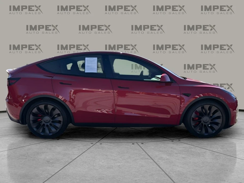 2022 Tesla Model Y Performance - Image 6 of 21