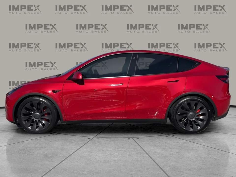 2022 Tesla Model Y Performance - Image 2 of 12