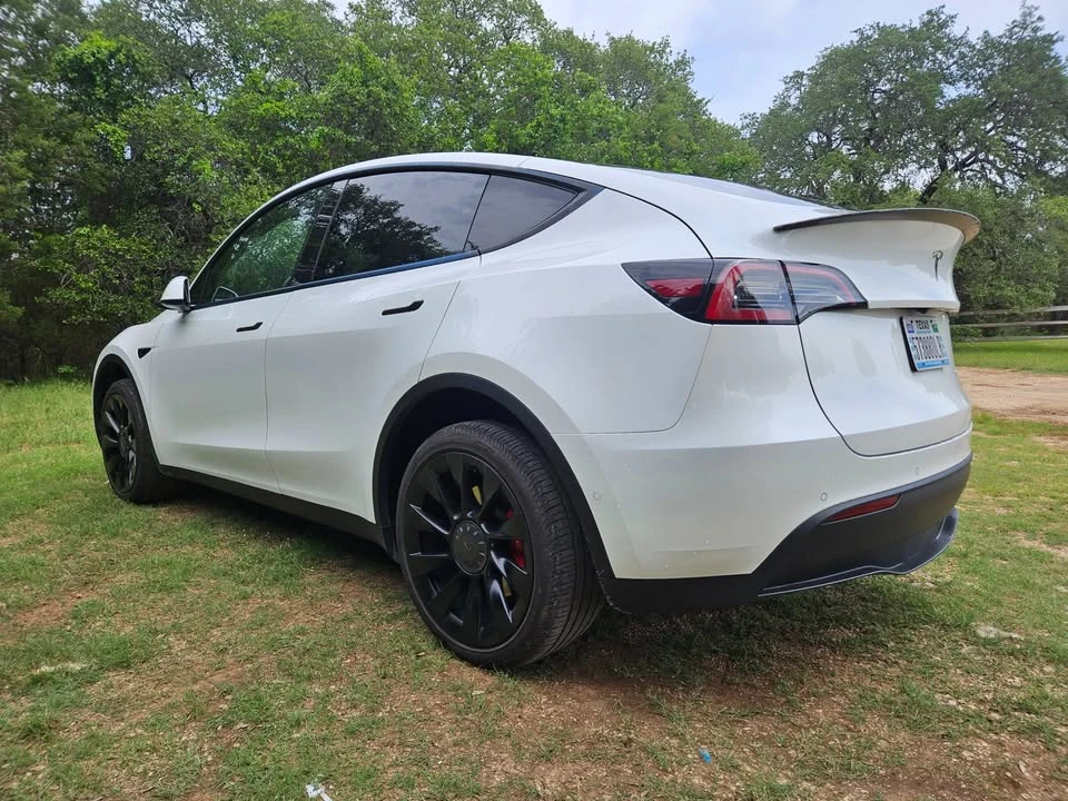 2022 Tesla Model Y Performance - Image 5 of 20
