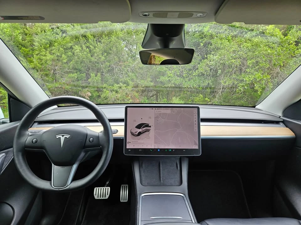 2022 Tesla Model Y Performance - Image 3 of 20