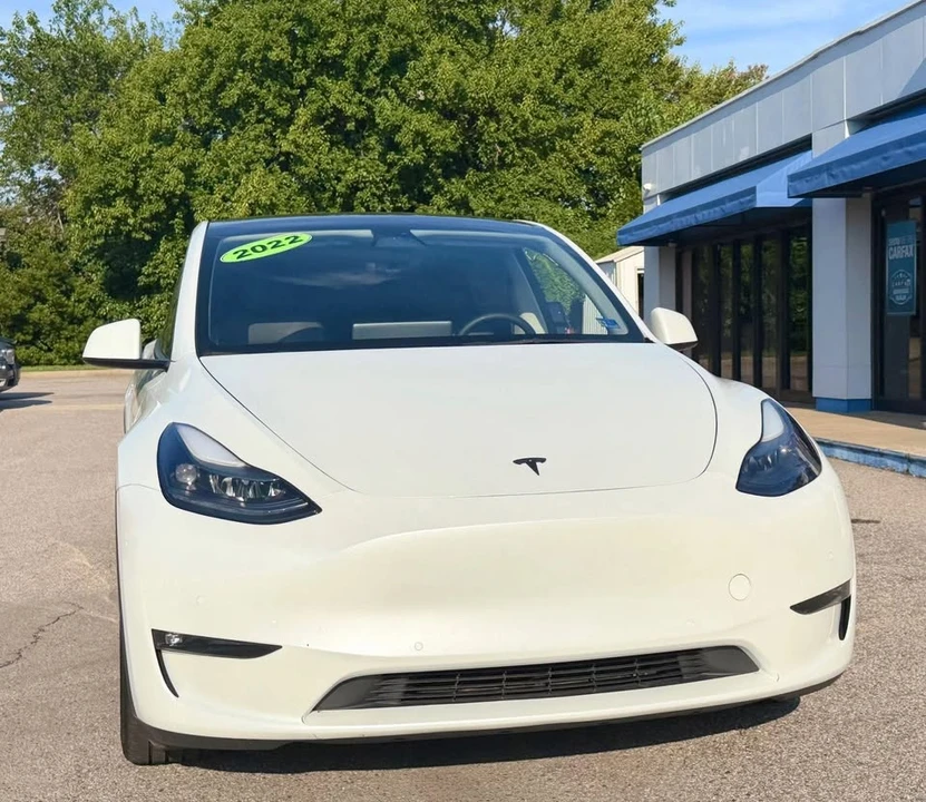 2022 Tesla Model Y Performance - Image 12 of 20
