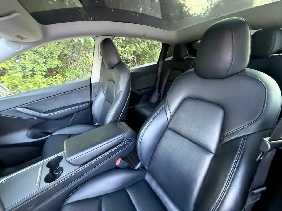 2022 Tesla Model Y Performance - Image 18 of 20
