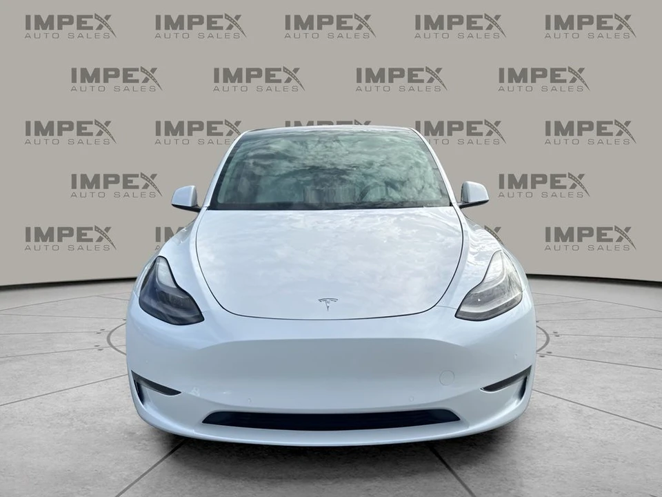 2022 Tesla Model Y Performance - Image 8 of 21