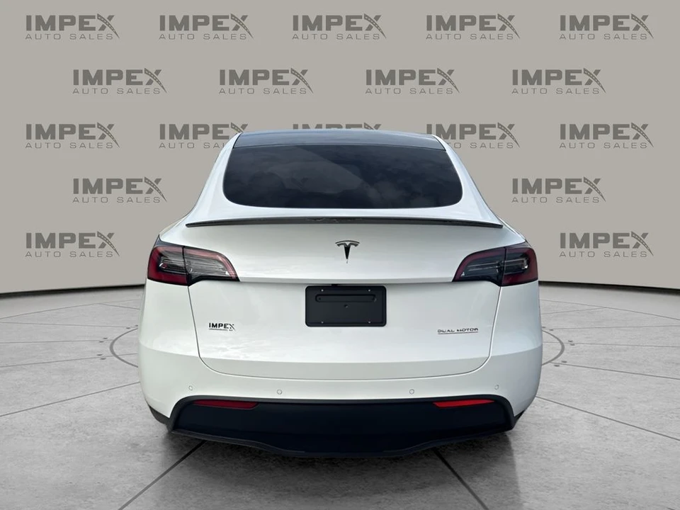 2022 Tesla Model Y Performance - Image 4 of 21