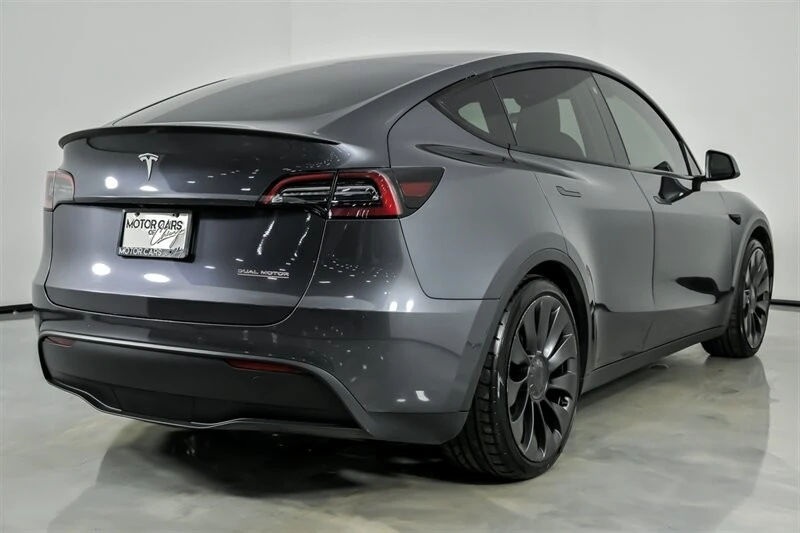 2022 Tesla Model Y Performance - Image 12 of 12