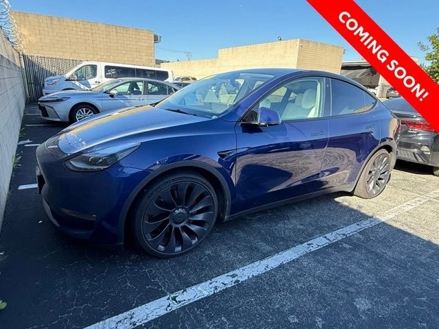 2022 Tesla Model Y Performance - Image 3 of 9