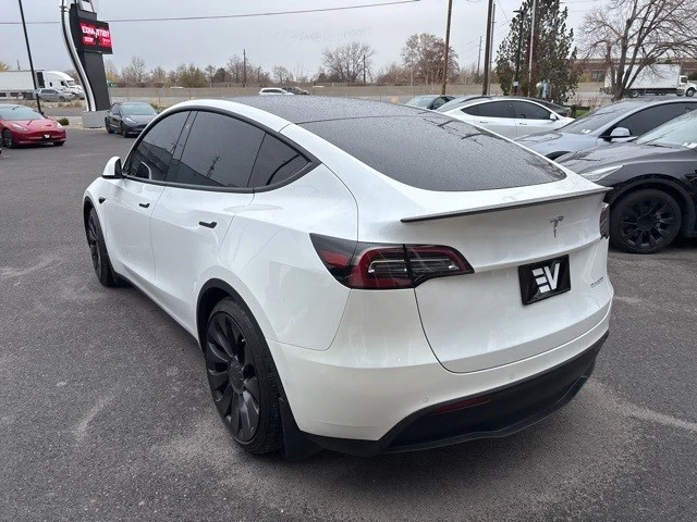 2022 Tesla Model Y Performance - Image 7 of 21