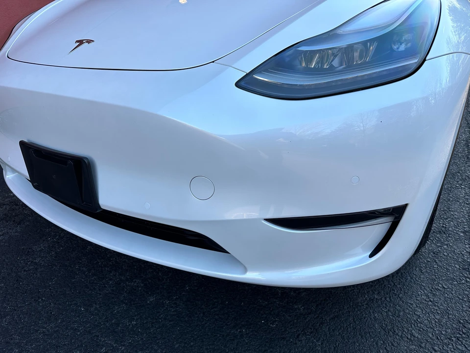 2022 Tesla Model Y Performance - Image 28 of 31