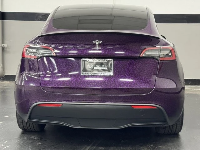 2022 Tesla Model Y Performance - Image 11 of 12