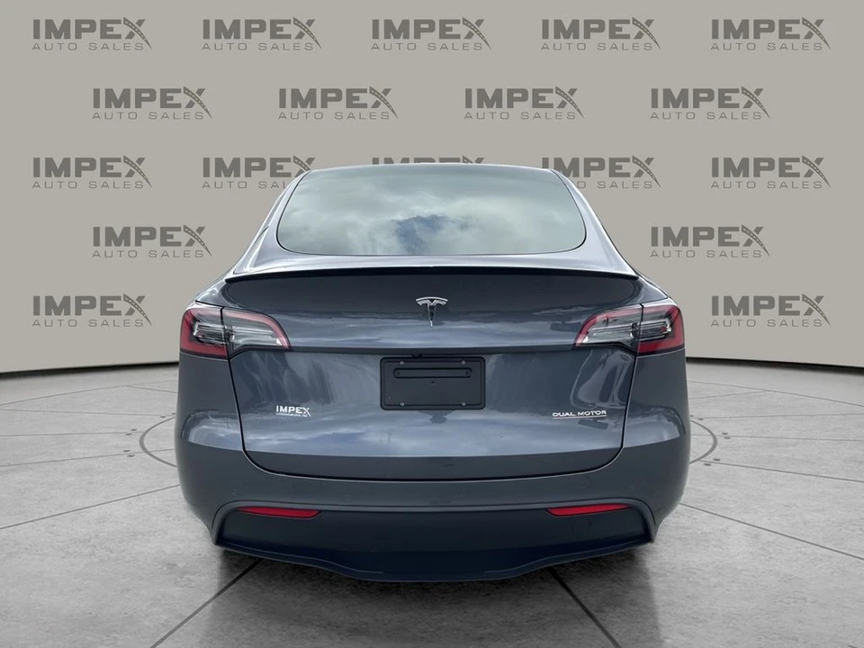 2022 Tesla Model Y Performance - Image 4 of 12