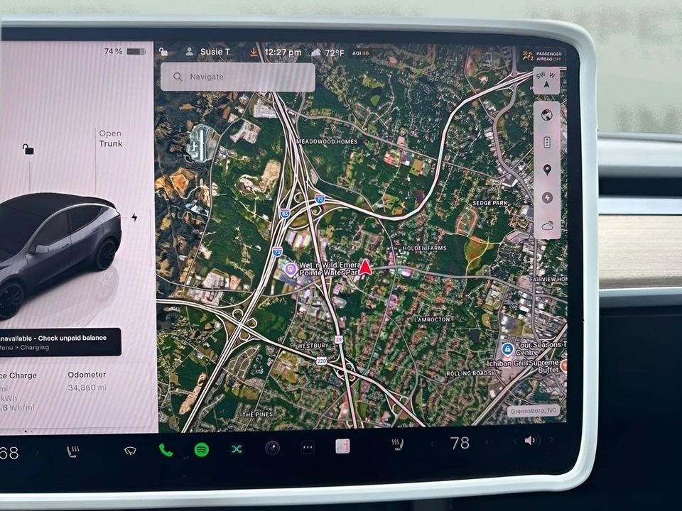 2022 Tesla Model Y Performance - Image 21 of 21