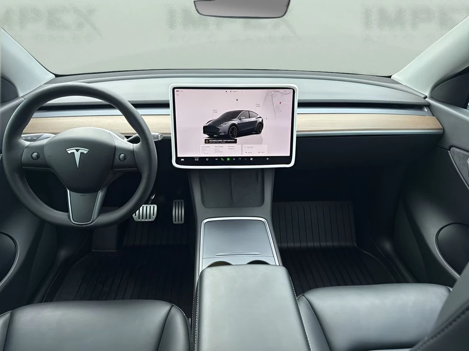 2022 Tesla Model Y Performance - Image 14 of 21