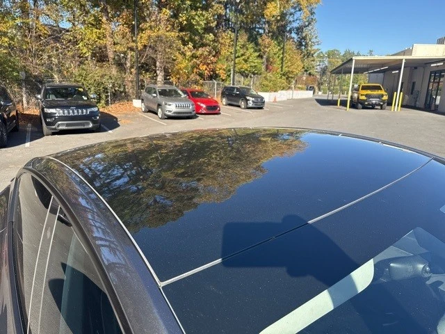 2022 Tesla Model Y Performance - Image 12 of 12