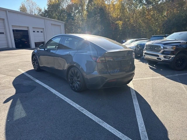 2022 Tesla Model Y Performance - Image 8 of 12