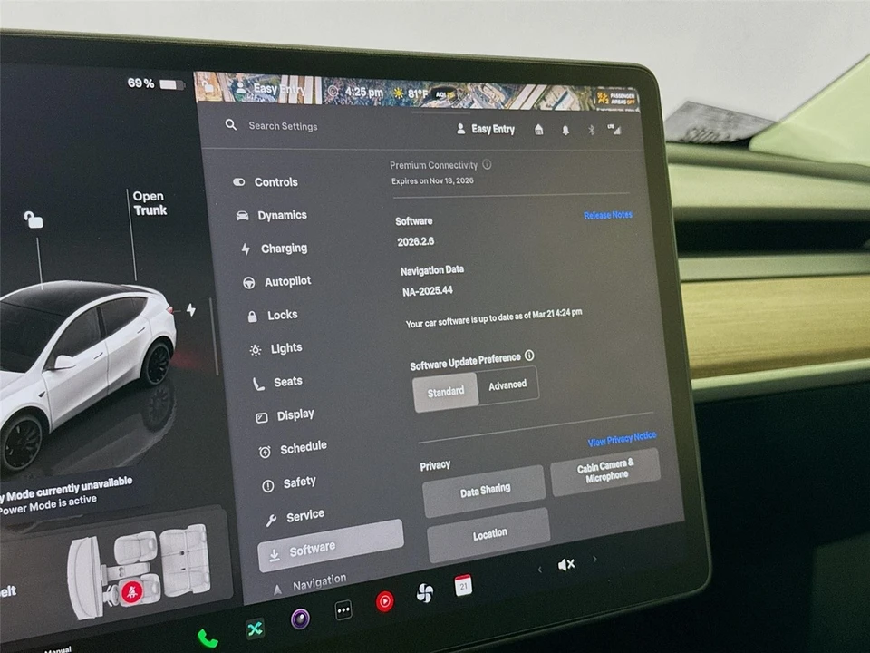 2022 Tesla Model Y Performance - Image 4 of 21